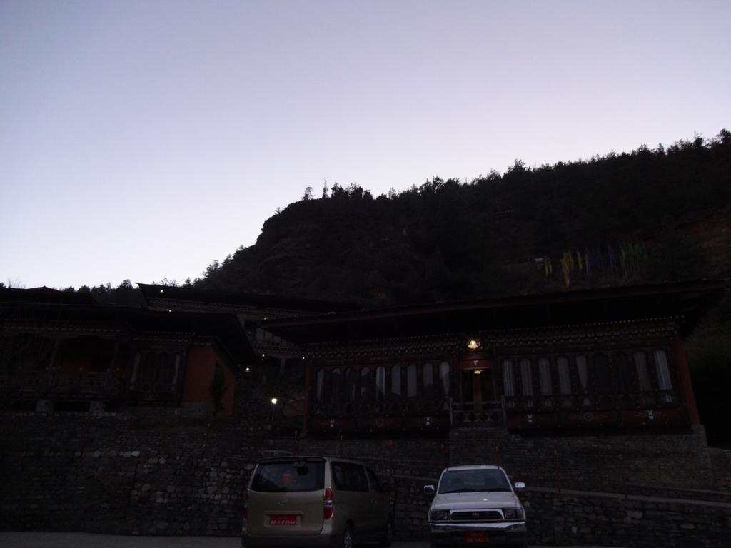Tashi Namgay Resort Паро Екстер'єр фото