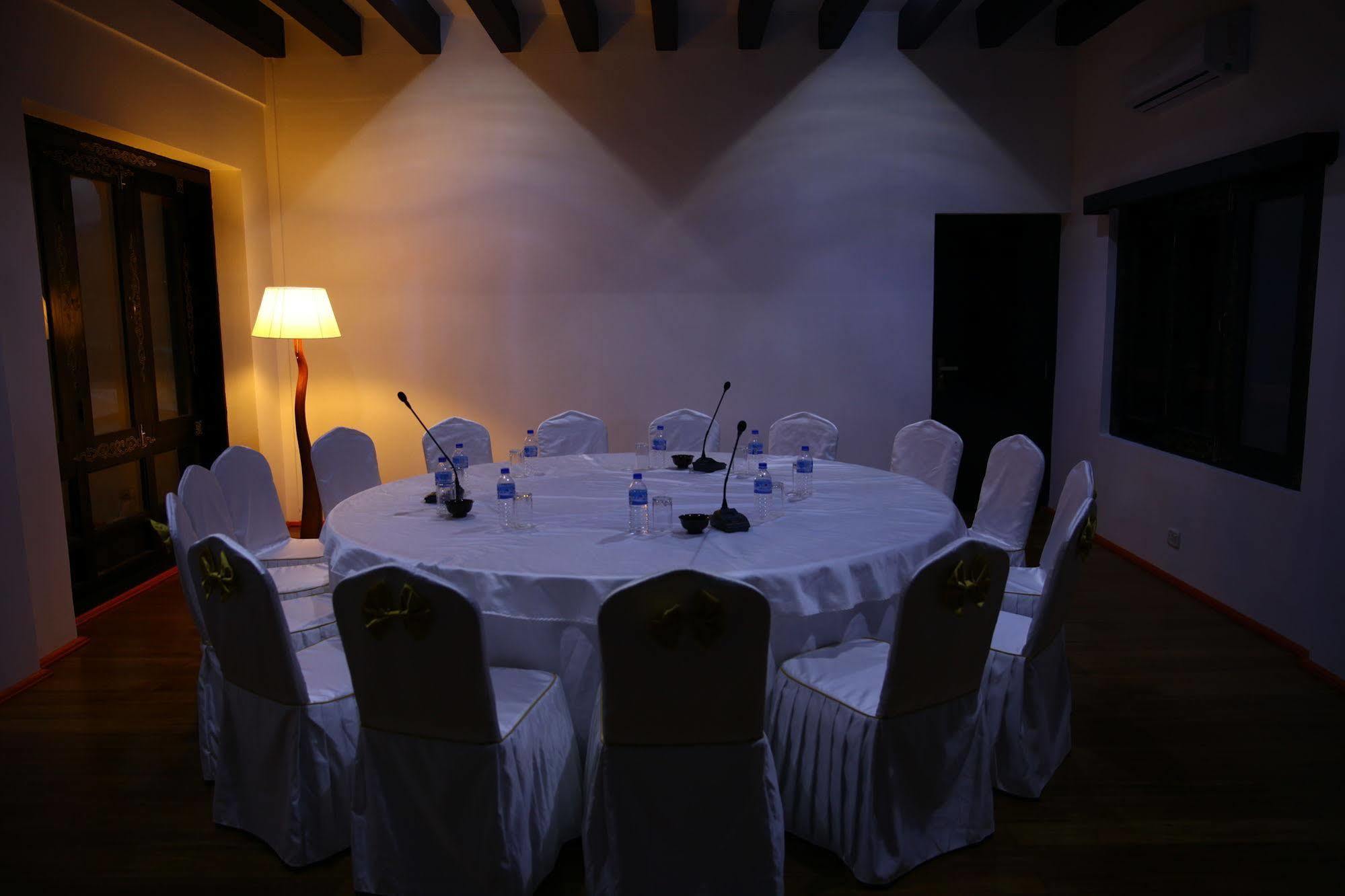 Tashi Namgay Resort Паро Екстер'єр фото