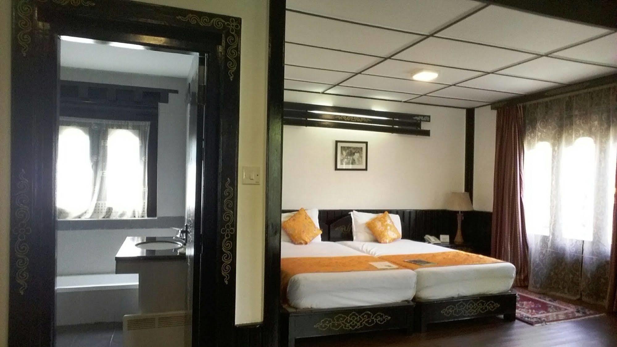 Tashi Namgay Resort Паро Екстер'єр фото